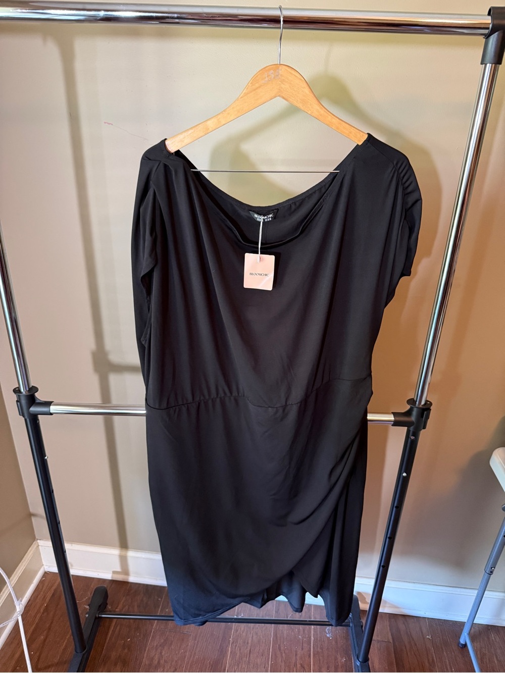 NWT BloomChic Black Midi Draped Short-Sleeve Dress
